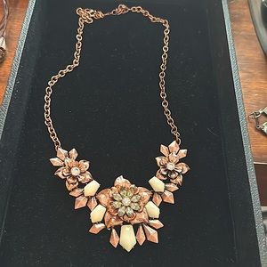 Like new Antique Style Necklace 20” adjustable